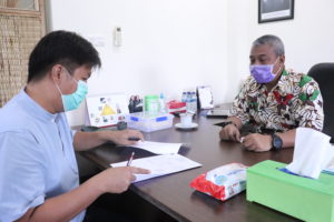 GUNA MENCEGAH TERJANGKIT COVID-19, BNNP SULTENG PERIKSA KESEHATAN SELURUH PEGAWAI