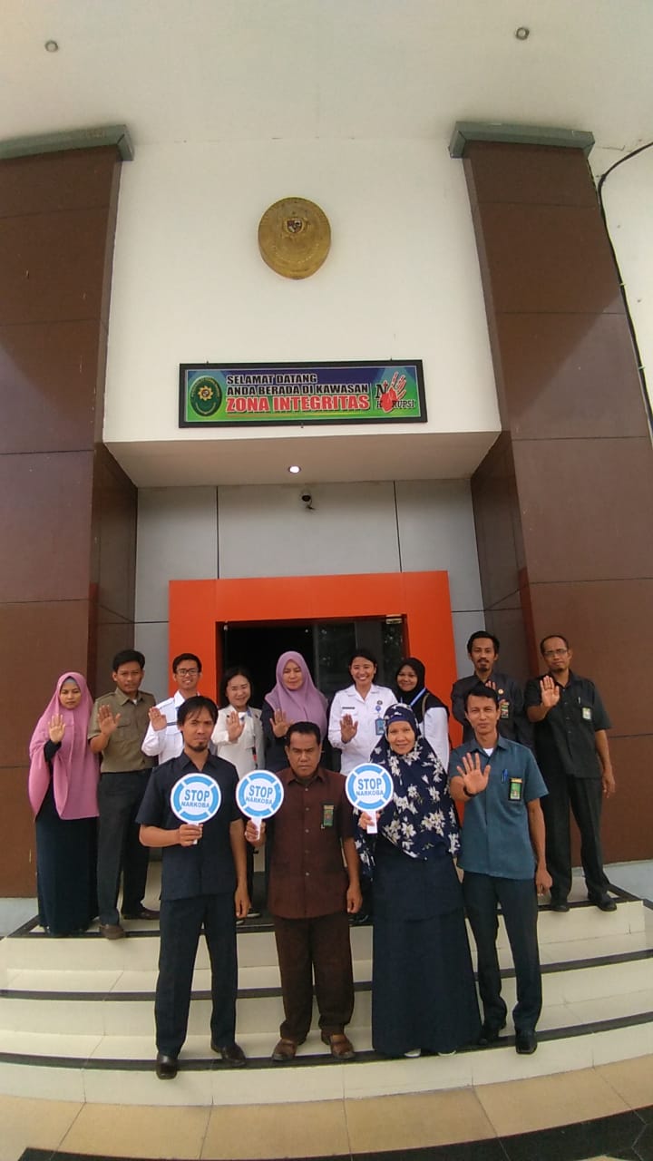 BNNP SULTENG - Tes Urine di Pengadilan Agama Parigi Kelas II Kabupaten Parigi Moutong BNNP SULTENG - Tes Urine di Pengadilan Agama Parigi Kelas II Kabupaten Parigi Moutong