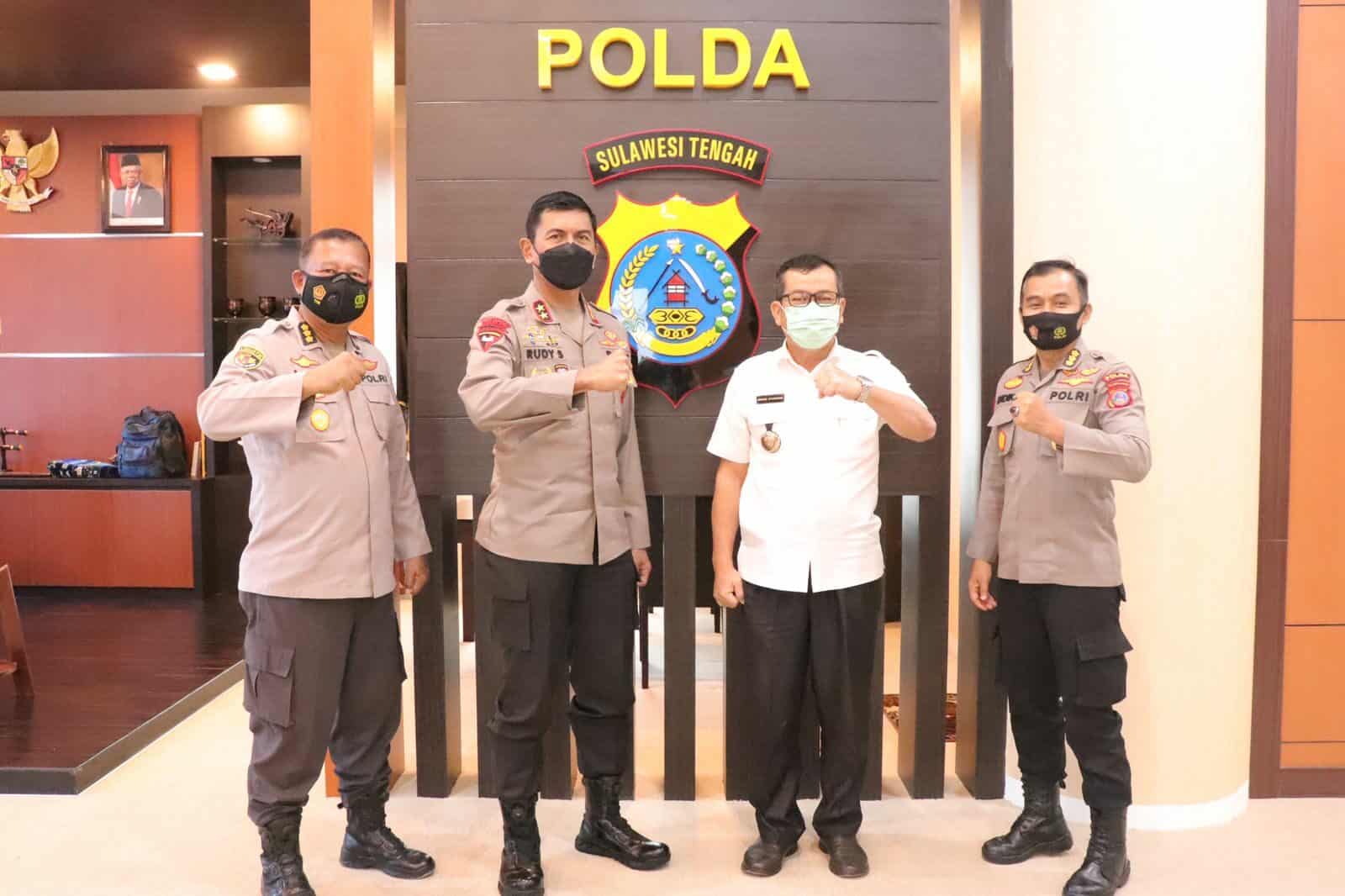 KUNJUNGAN SILATURAHMI KEPALA BNNP SULTENG DENGAN KAPOLDA SULTENG